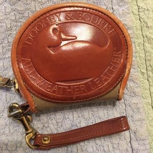 🌟Host Pick 🦆Vintage Dooney & Bourke coin purse